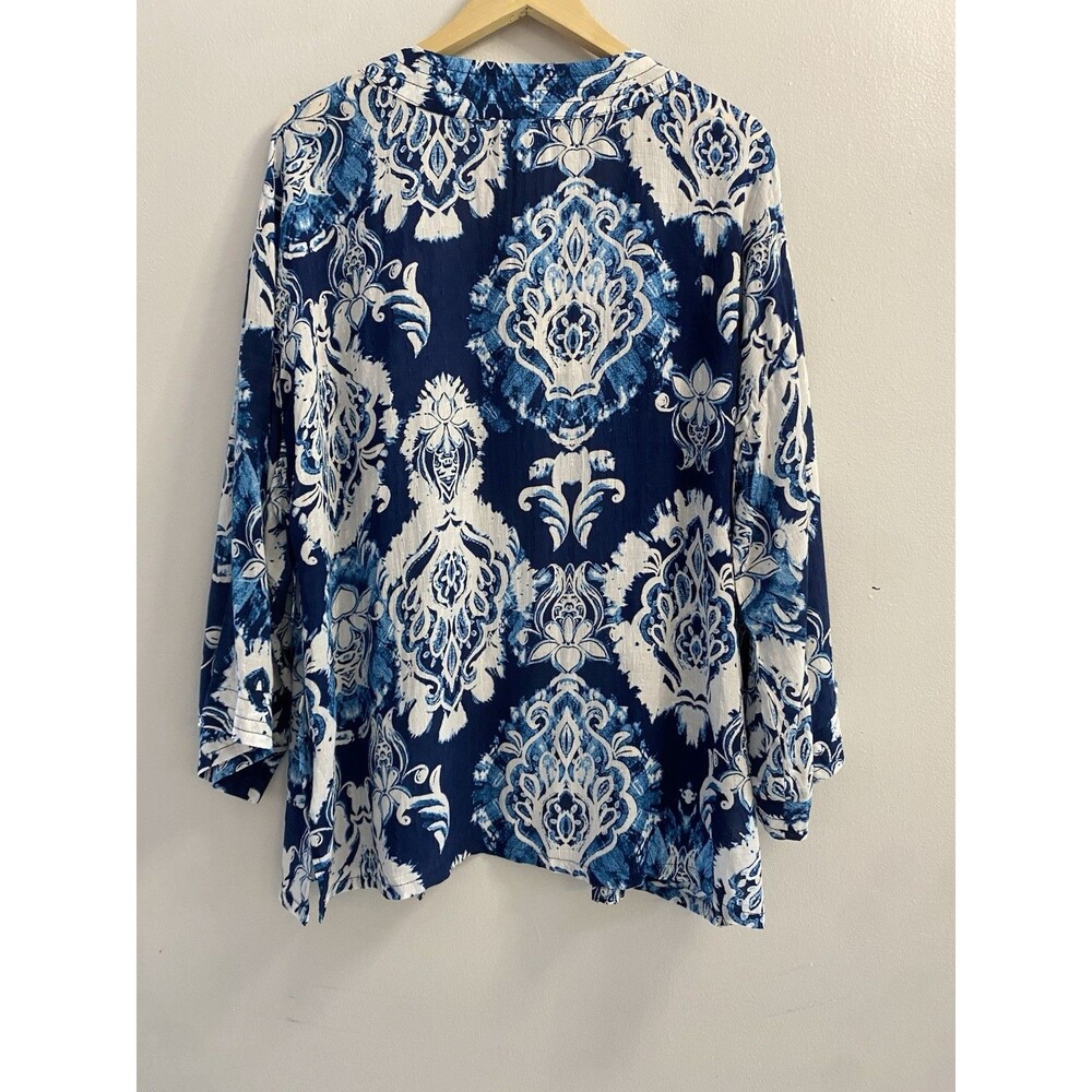 NWT Haute Hippie L Blue White Print Blouse Lightweight Topper Cardigan Top - Picture 3 of 12